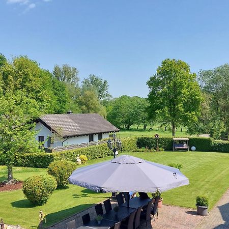Landhotel Linden Am Venekotensee Niederkruechten Ngoại thất bức ảnh