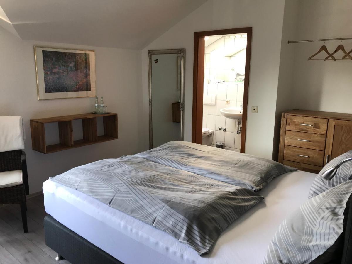 Landhotel Linden Am Venekotensee Niederkruechten Ngoại thất bức ảnh