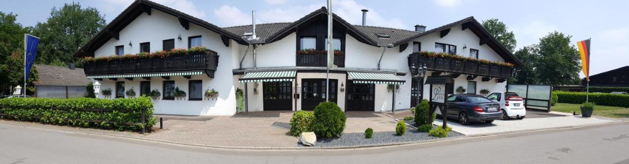 Landhotel Linden Am Venekotensee Niederkruechten Ngoại thất bức ảnh